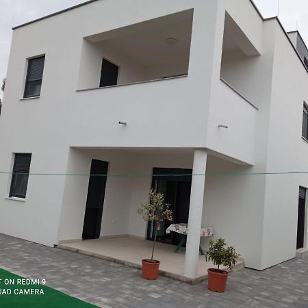 ויר Apartman Franc S מראה חיצוני תמונה