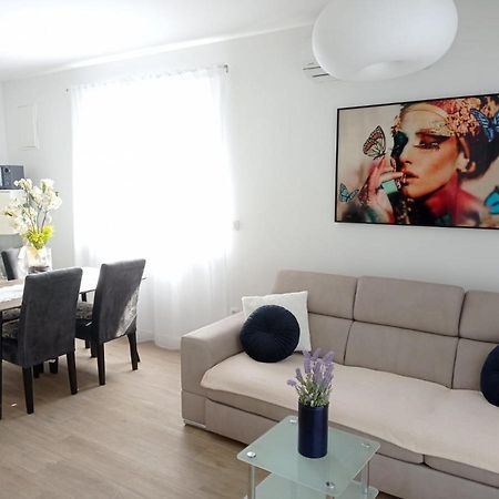 ויר Apartman Franc S מראה חיצוני תמונה